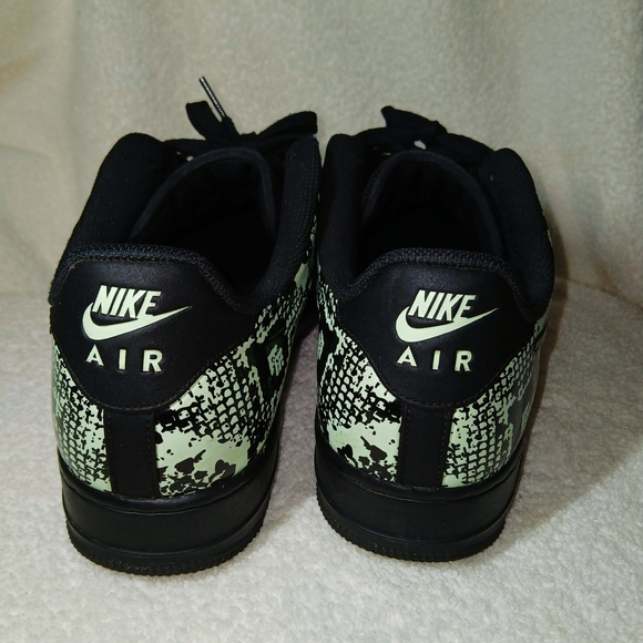 Nike Air Force 1 Foamposite Snake Skin Patern Patent Leather Sneakers - Picture 4 of 5